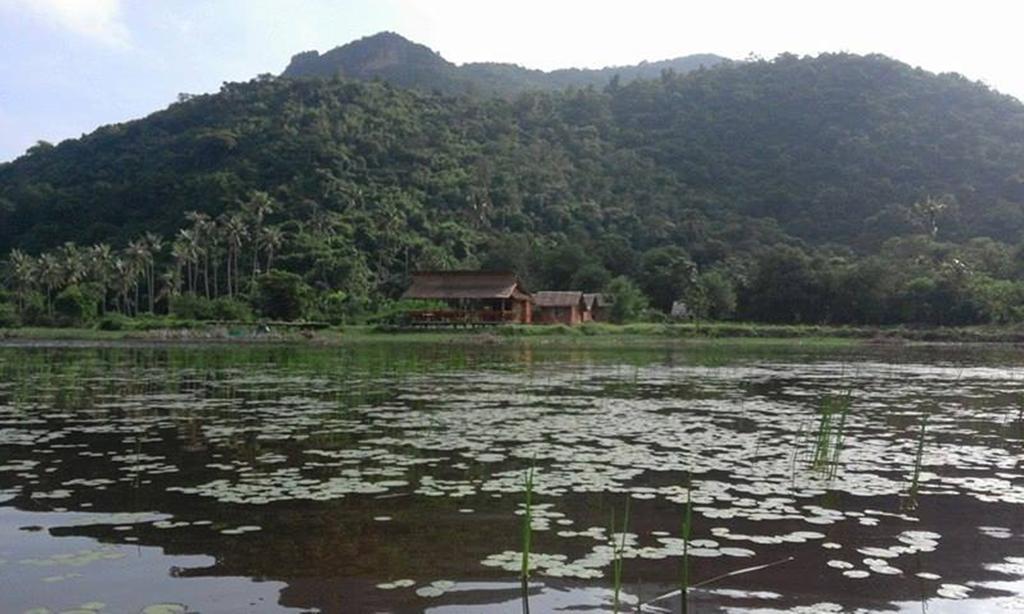 Lungcha Homestay Sam Roi Yot Extérieur photo