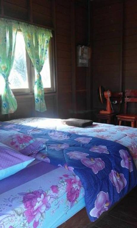 Lungcha Homestay Sam Roi Yot Extérieur photo